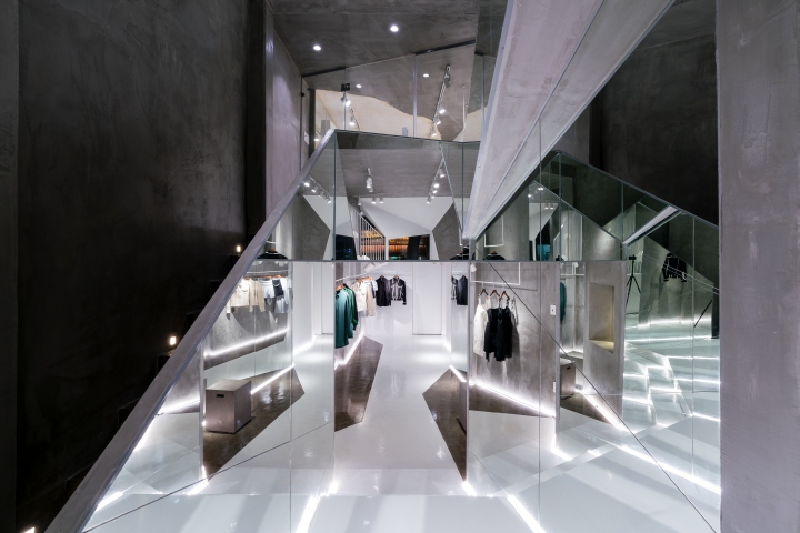 时尚女装店铺装修 时尚女装店铺雷火(中国)