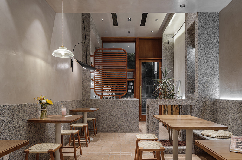 又窄又深的店面 又窄又深的店面