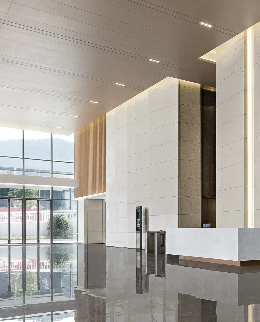 科技工业园10m挑高办公室